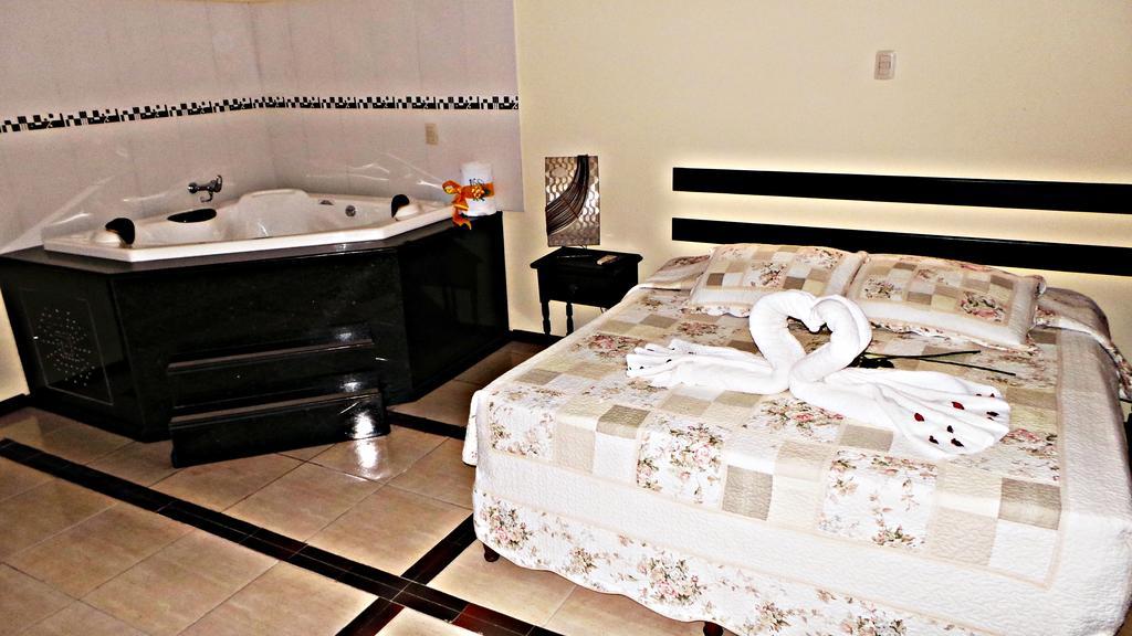 Petit Rivera Hotel Rum bild